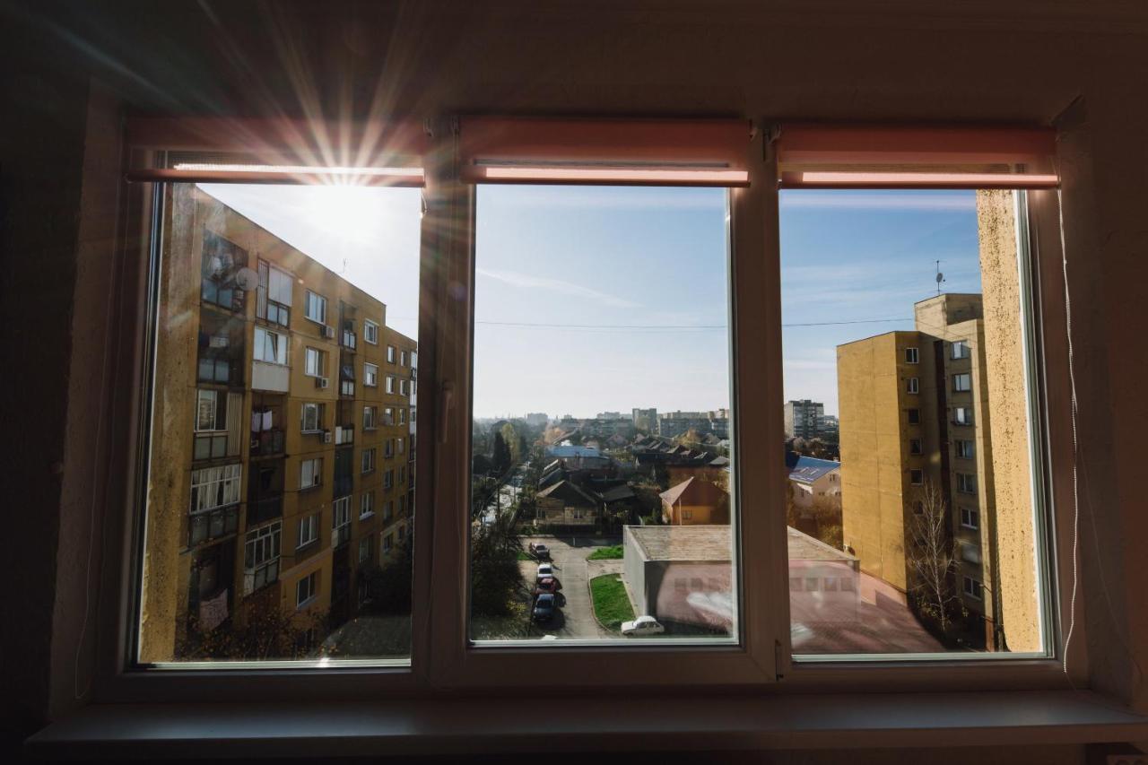 2 Найкраще Розташування В Місті Нова Квартира В Центрі Úzhgorod Exterior foto